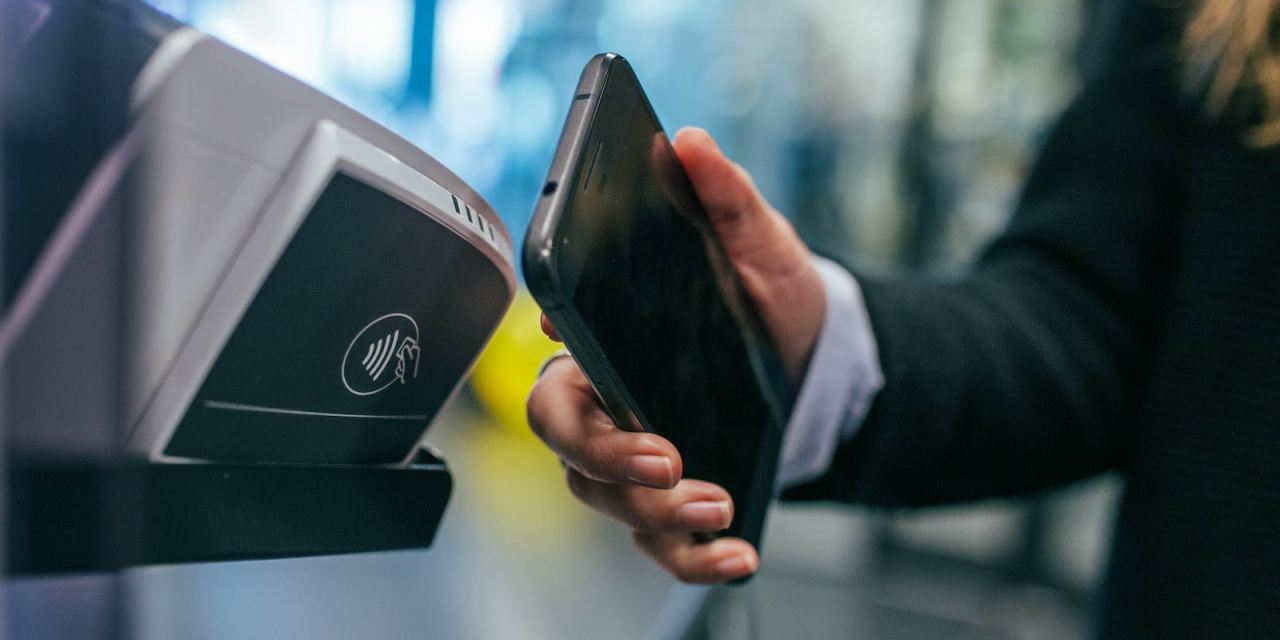 Raiffeisen and myPOS partner to boost contactless payments in Hungary