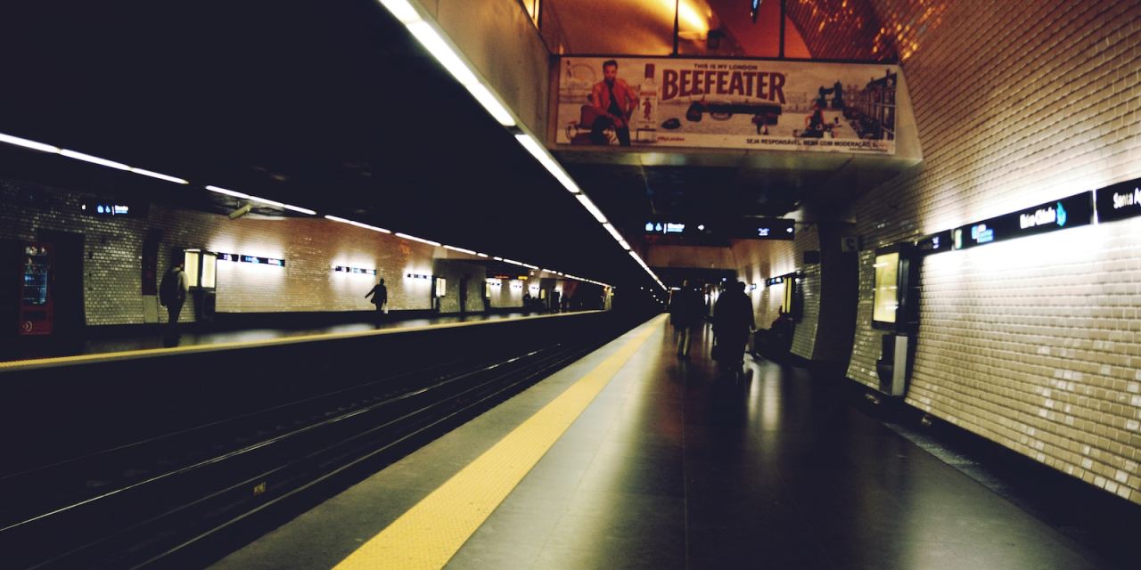 Lisbon Metro introduces contactless bank card payments with Littlepay