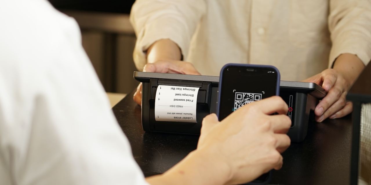 BEST Vietnam joins up with VNPAY to enable cashless payments