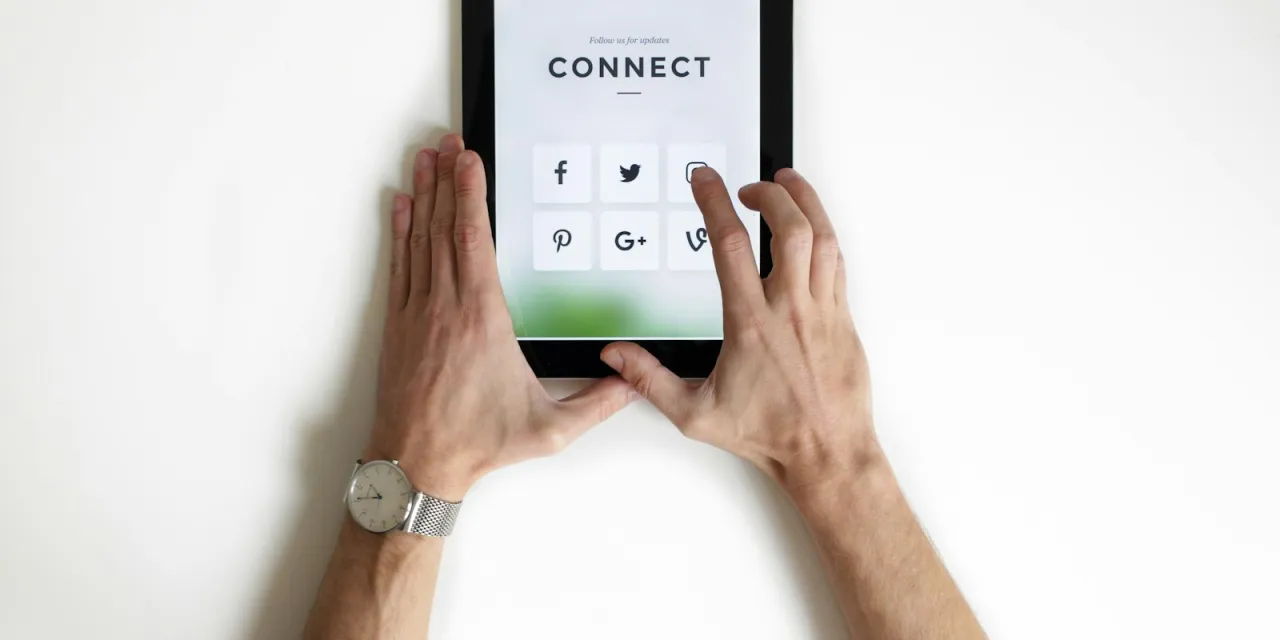 Open banking: Moneyhub connects Co-op Bank, Smile Bank and Kroo Bank